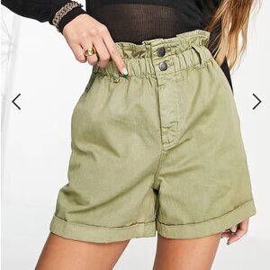 ASOS Urban Classics Paper Bag Shorts in Khaki Size 8